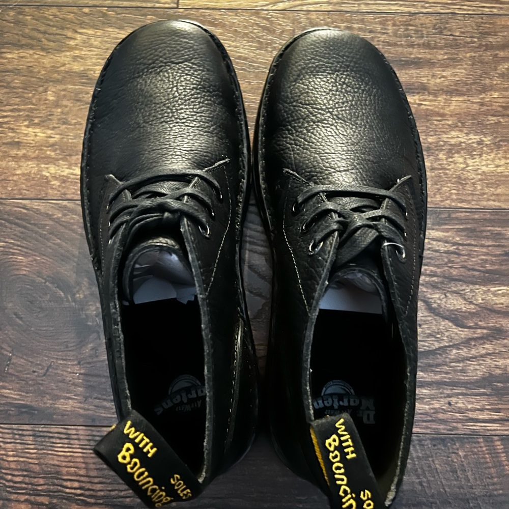 NEW Dr. Martens Men's Sussex Bear Track Chukka Boot, Black Sz 11 - Picture 3 of 5